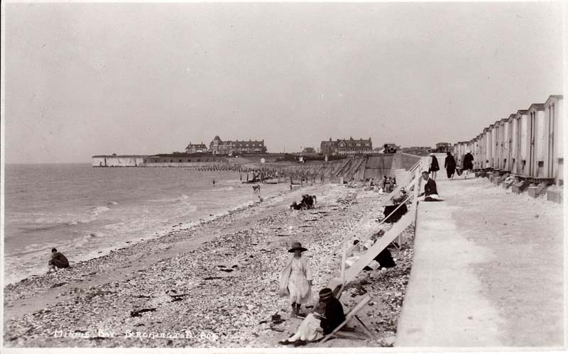 Huts on Prom 1920's